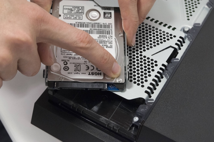 ps4-hdd-removal-6